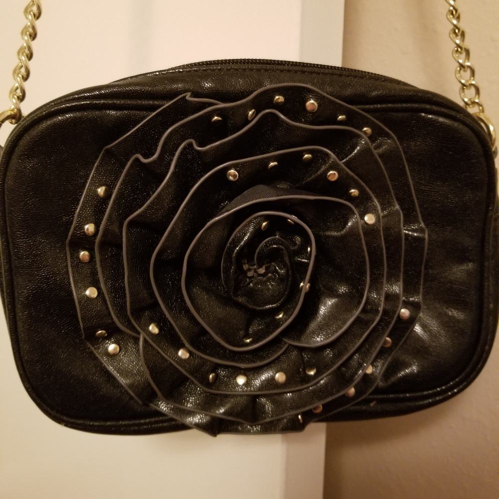 Steve Madden black leather purse with chain strap